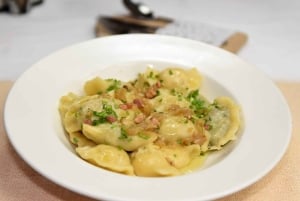 Krakau: Volledig Traditioneel Pools Diner & Volksvoorstelling