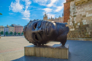 Krakow: Guided 2-Hour Old Town and Royal Route Segway Tour