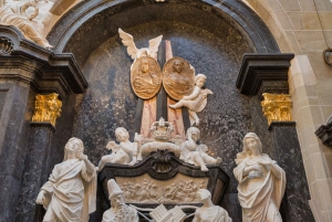 Krakow: Guided Tour of the Cathedral on Wawel Hill