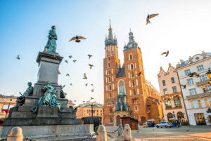 Krakow: Guided Walking Tour with Storyteller