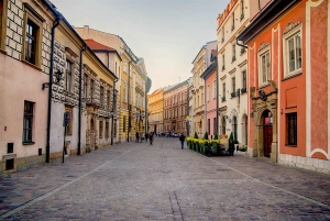 Krakow: Guided Walking Tour with Storyteller