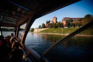 Krakau: Geführte Tour auf dem Wawel, Mittagessen und Weichsel-Kreuzfahrt