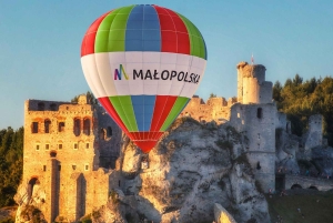 Cracovia: tour esclusivo in mongolfiera con champagne