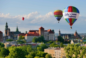 Cracovia: tour esclusivo in mongolfiera con champagne