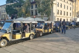 Krakow: Kazimierz by Golf Cart and Schindler's Factory Tour
