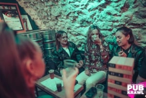 Krakow: Kazimierz Pub Crawl with 1-Hour of Unlimited Drinks