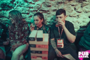 Krakow: Kazimierz Pub Crawl with 1-Hour of Unlimited Drinks