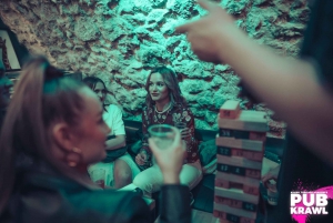 Krakow: Kazimierz Pub Crawl with 1-Hour of Unlimited Drinks