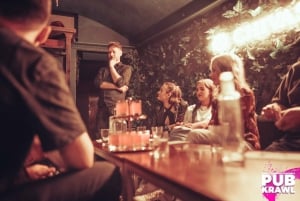 Krakow: Kazimierz Pub Crawl with 1-Hour of Unlimited Drinks