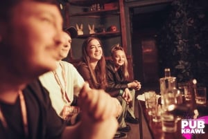 Krakow: Kazimierz Pub Crawl med 1 timmes obegränsade drinkar