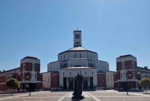 Krakow- Lagiewniki Johannes Paulus II-centrum och Guds barmhärtighet