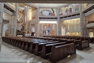 Krakow- Lagiewniki Johannes Paulus II-centrum och Guds barmhärtighet
