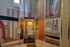 Krakow- Lagiewniki Johannes Paulus II-centrum och Guds barmhärtighet