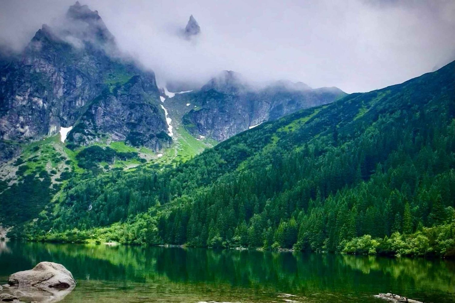 Krakow: Morskie Oko Lake in Tatra Mountains Tour with pickup