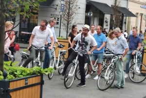 Krakow: Flerspråkig rundtur på elcyklar