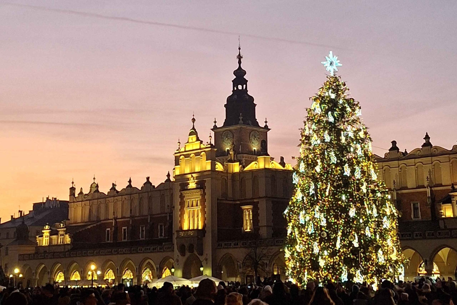 Kraków Nativity Scenes - evevning walk with mulled wine