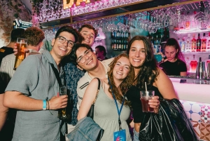Krakow: New Year's Eve Pub Crawl 1-hour Open Bar + 3 Clubs