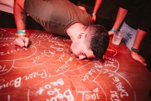 Krakau: Oudejaarsavond kroegentocht met 2 uur onbeperkt drinken