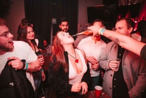 Krakau: Oudejaarsavond kroegentocht met 2 uur onbeperkt drinken