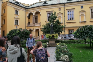 Krakow Old Town: 2-Hour Tour with Local Historian, Ph.D.