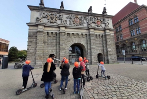 Krakow: Old Town and Kazimierz Electric Scooter Tour