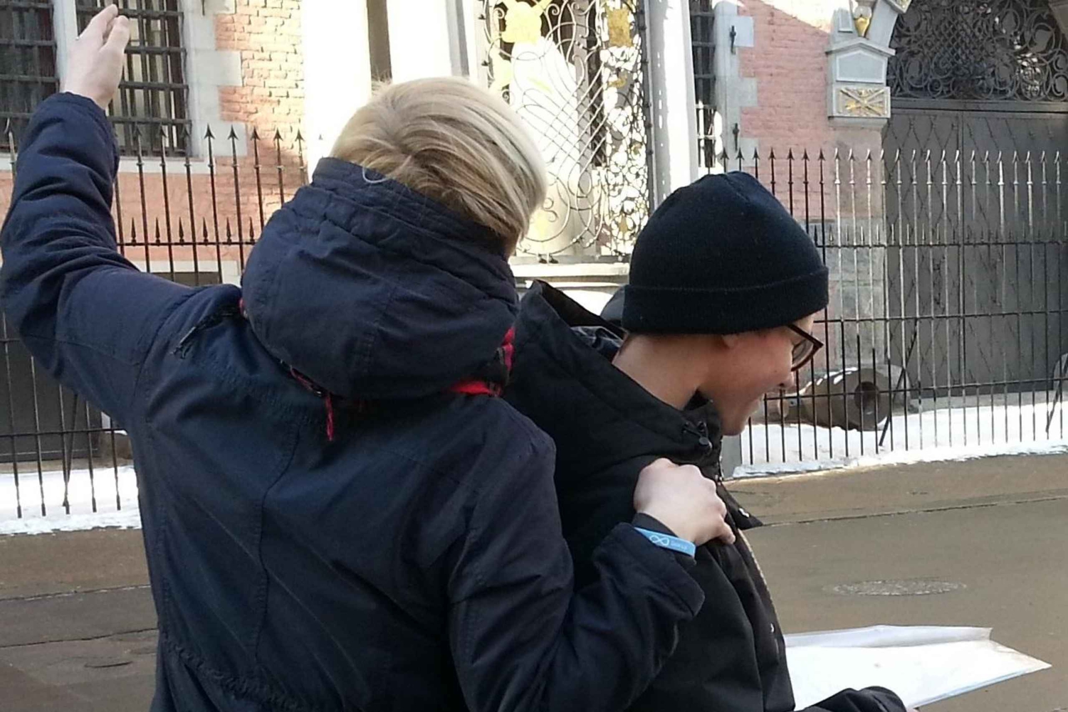 Krakauer Altstadt: Spionage-Spaziergang & Spiel mit Gastgeber