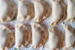 Krakau: Pierogi Home Cooking Class