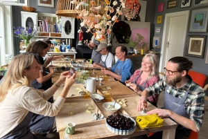 Cracovia: lezione di cucina di pierogi con Marta