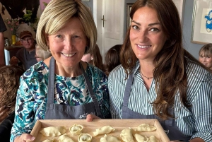 Cracovia: lezione di cucina di pierogi con Marta