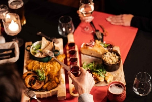 Cracovia: cena folcloristica polacca con crociera fluviale sulla Vistola