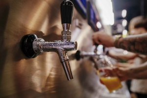 Krakow: Polish Food Walking Tour with Dinner and Beer