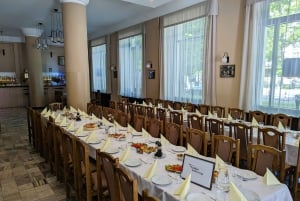 Krakow: Private Nowa Huta Adventure Tour in Communist Cars