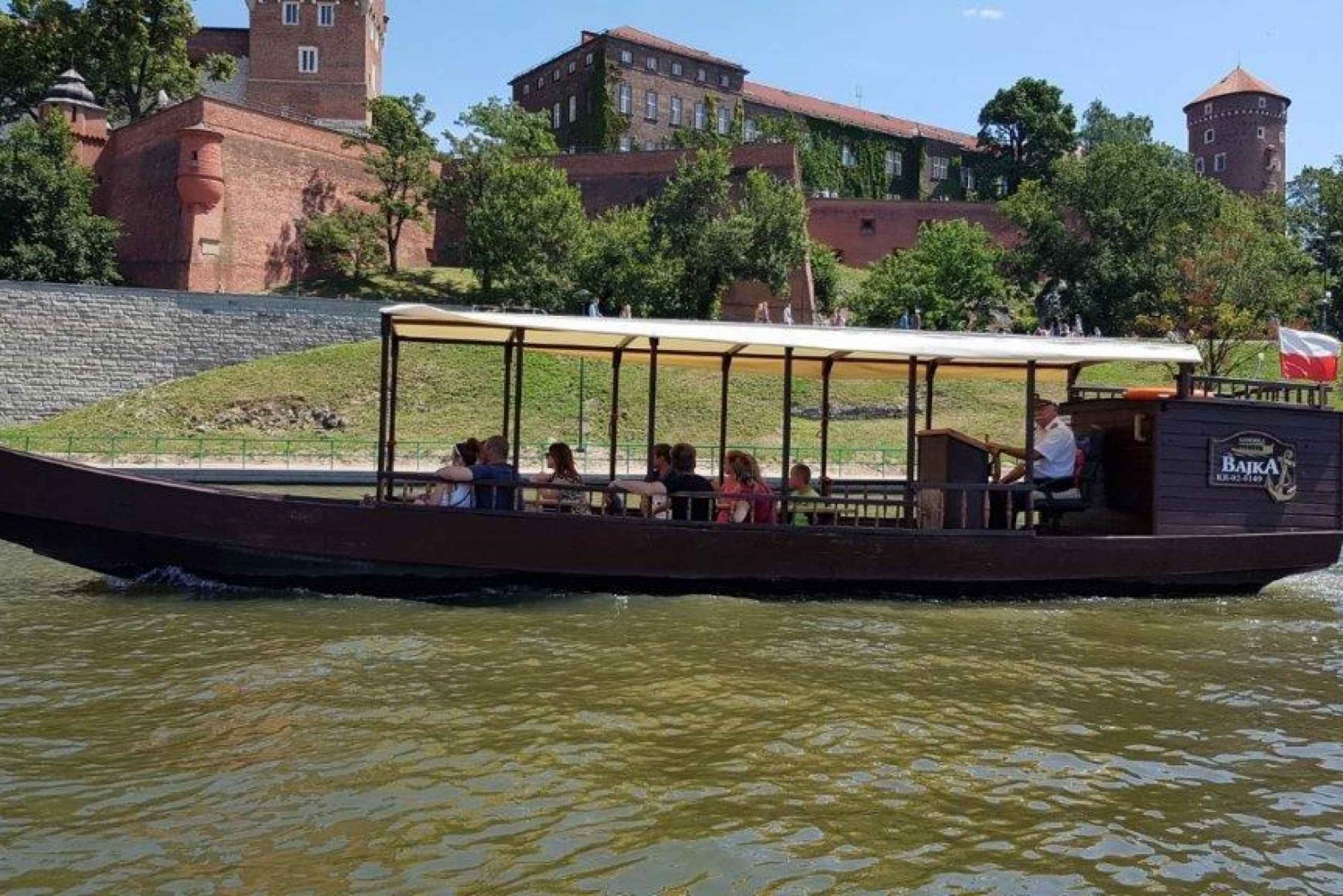 Krakow: Private Traditional Gondola Cruise - Up to 12 People