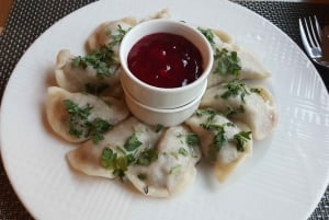 Krakow: Private Traditional Polish Food Tour