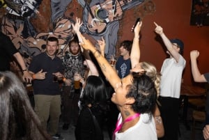 Krakow: Pubrunda 1 timme med öppen bar, VIP-inträde och välkomstdrinkar