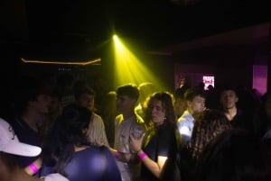 Krakow: Pubrunda 1 timme med öppen bar, VIP-inträde och välkomstdrinkar