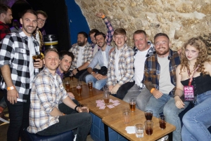 Krakau: Kneipentour 1 Stunde offene Bar, VIP-Eintritt und Begrüßungsdrinks