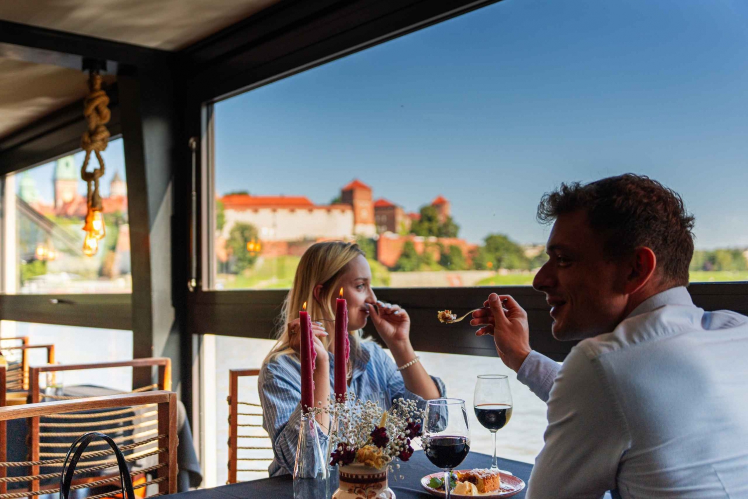 Krakow: Romantisk middag med cruise på elven Wisła