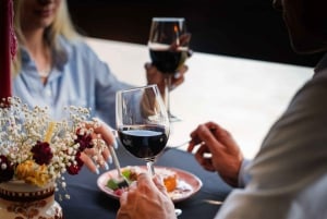 Cracovia: Cena romantica con crociera sul fiume Vistola