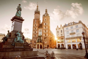 Cracovia: Excursión autoguiada a pie y búsqueda del tesoro de lo más destacado