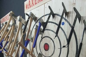 Kraków: Shurikens, Kunais, knive, tomahawks, økser, skydning