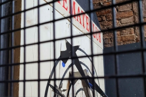 Kraków: Shurikens, Kunais, knive, tomahawks, økser, skydning