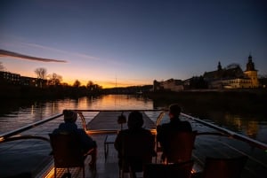 Krakow: Sightseeing Cruise on Vistula River with Audio Guide