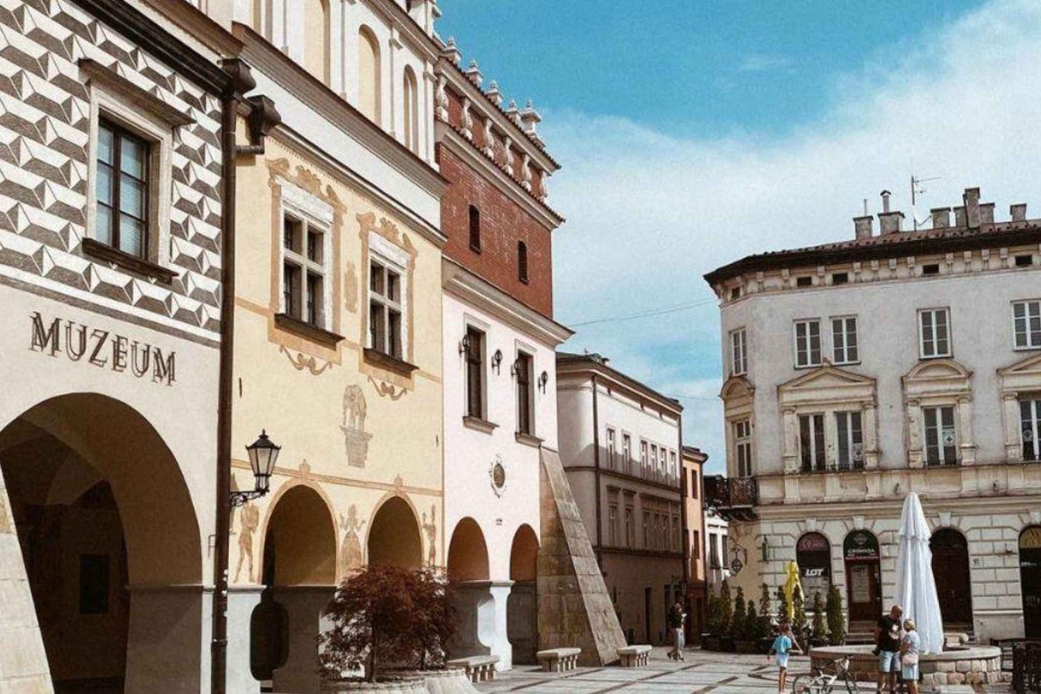 Krakow: Tour to Zalipie and Tarnow