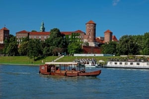 Krakow: Tradisjonell sightseeinggondol på elven Vistula