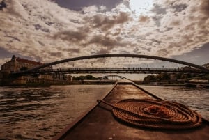 Krakow: Traditional Sightseeing Gondola on the Vistula River