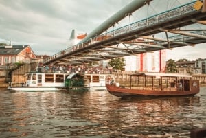 Krakow: Vistula Night Cruise by Gondola w/ Audio Commentary