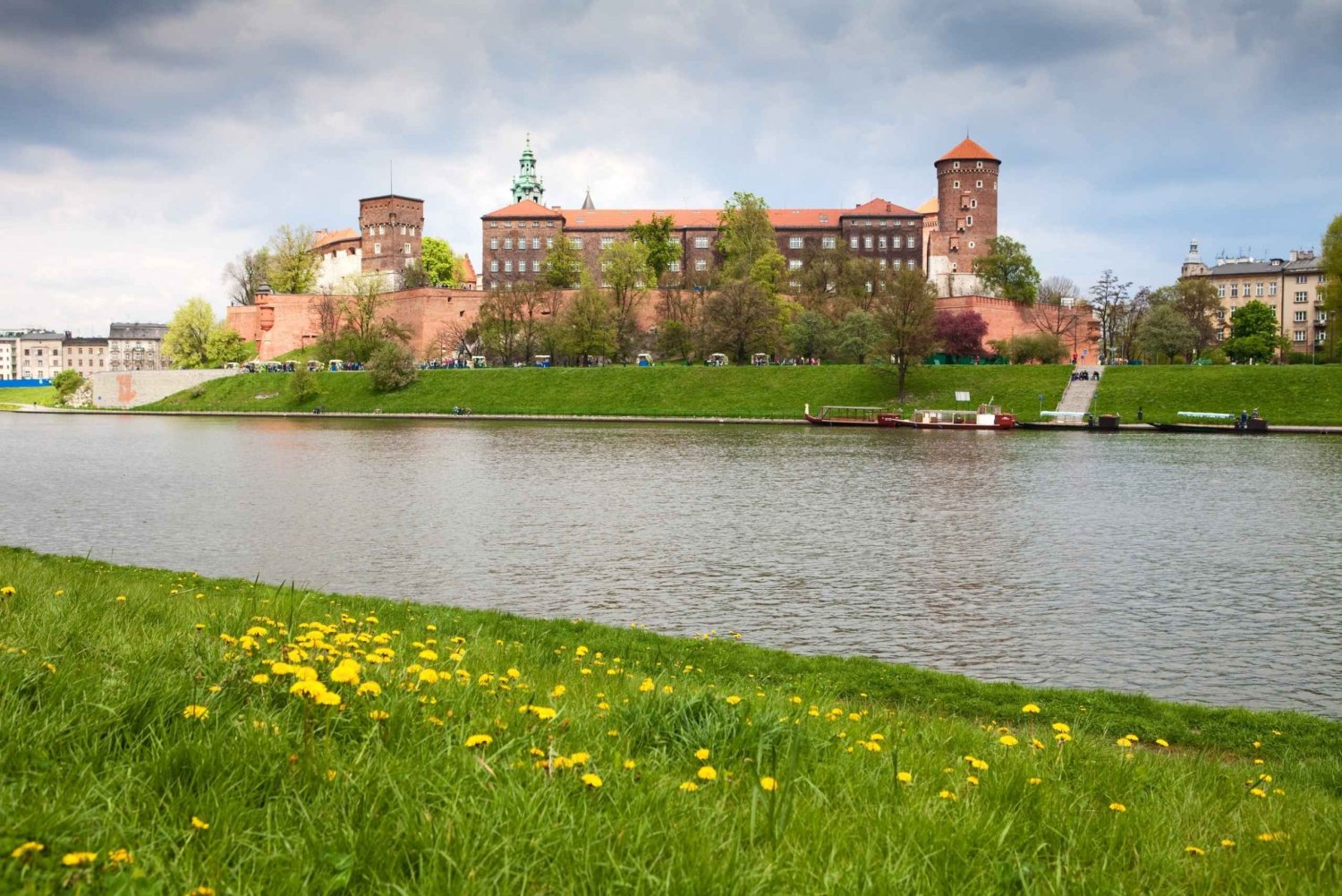 Krakow: Vistula River Cruise och Wieliczka Salt Mine Tour
