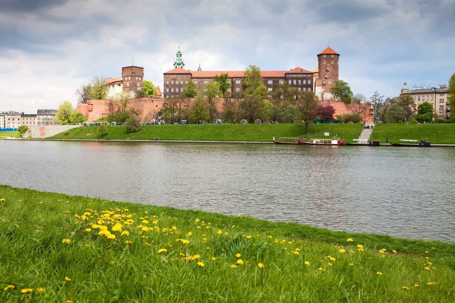 Cracóvia: cruzeiro preguiçoso no rio Vístula