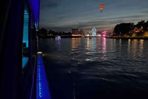 Krakow: Day or Night Vistula River Cruise with Audio Guide